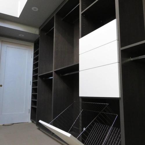  Finishes, Door Fronts and Storage Accessories 